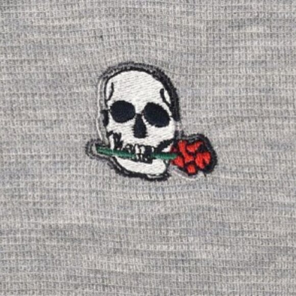 Robert Graham Polaris Heather Grey Long Sleeve Knit Pullover Skull & Rose NWT - Picture 3 of 4